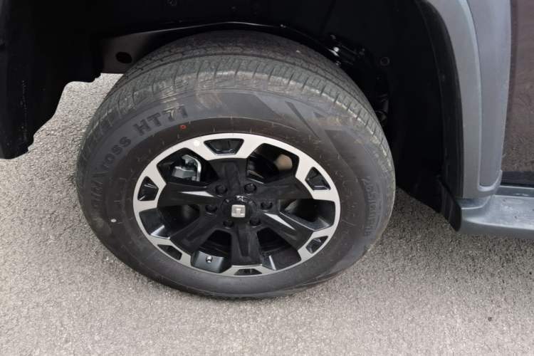 Used Tank 300 New Energy 2025 Model, Hi4-T 36.7kWh Right Rear Wheel Hub