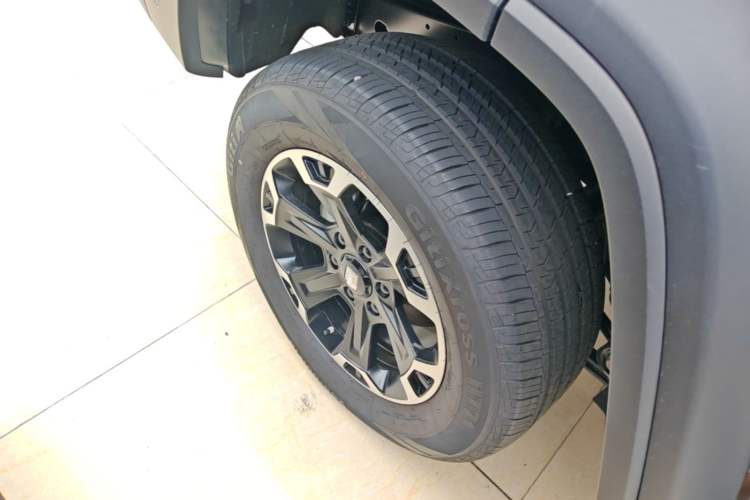 Used Tank 300 New Energy 2025 Model, Hi4-T 36.7kWh Right Rear Wheel Hub