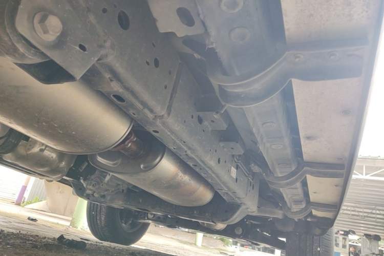Used Tank 300 New Energy 2025 Hi4-T Right Side Sill