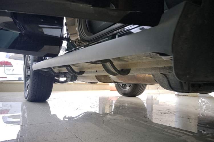Used Tank 300 New Energy 2025 Hi4-T Right Side Sill
