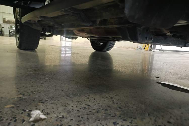Used Tank 300 New Energy 2025 Hi4-T Right Side Sill