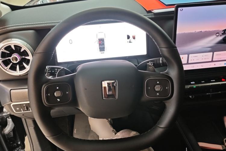 Used Tank 300 New Energy 2025 Hi4-T Steering Wheel