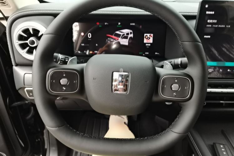 Used Tank 300 New Energy 2025 Model, Hi4-T 36.7kWh Steering Wheel
