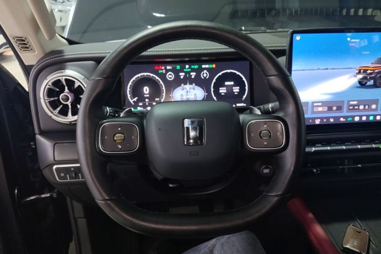 Used Tank 300 New Energy 2025 Hi4-T Steering Wheel