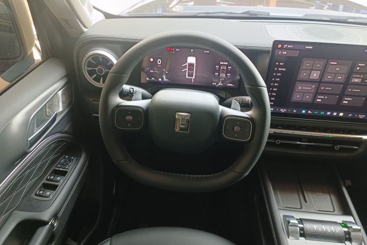 Used Tank 300 New Energy 2025 Hi4-T Steering Wheel
