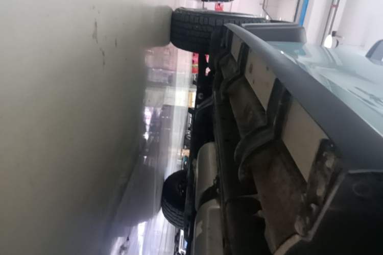 Used Tank 300 New Energy 2025 Hi4-T Left Side Sill