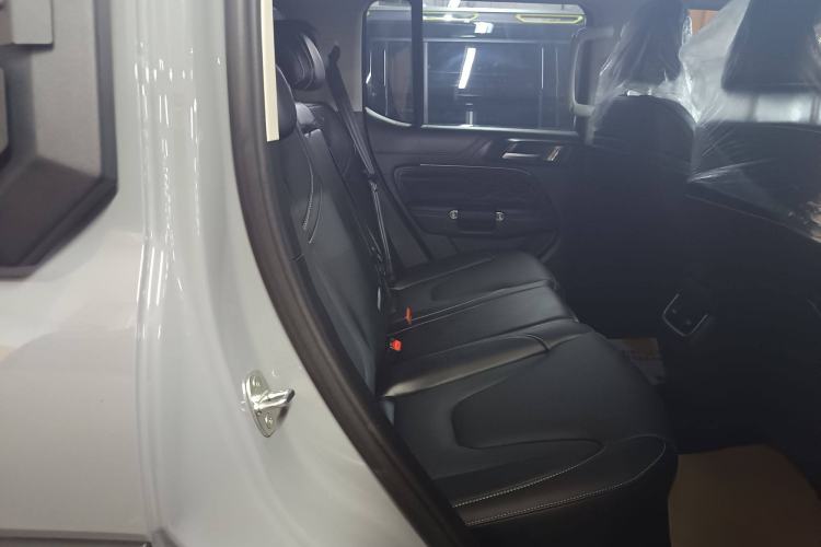 Used Tank 300 New Energy 2025 Hi4-T Interior 5