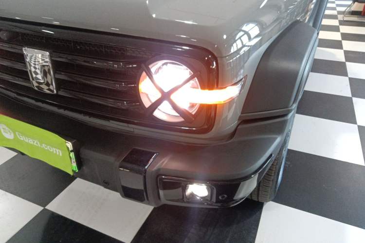 Used Tank 300 New Energy 2025 Hi4-T Left Front Headlight