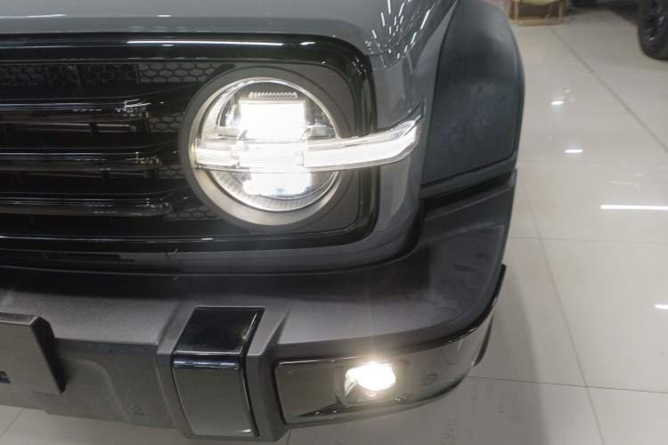 Used Tank 300 New Energy 2025 Hi4-T Left Front Headlight