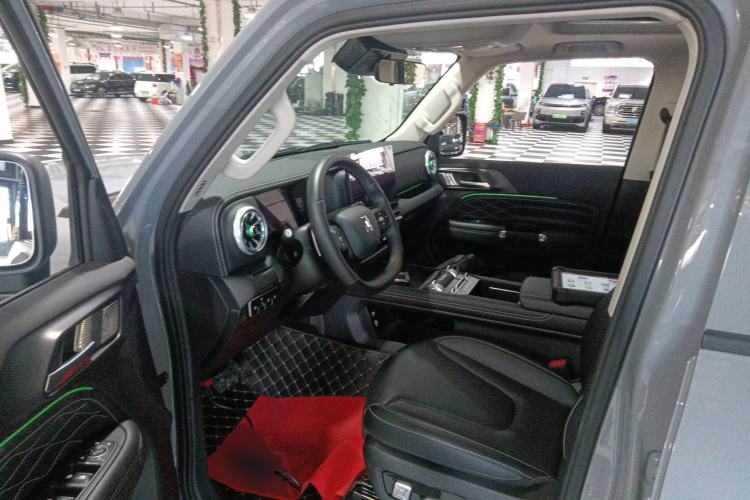 Used Tank 300 New Energy 2025 Hi4-T Left Front Seat