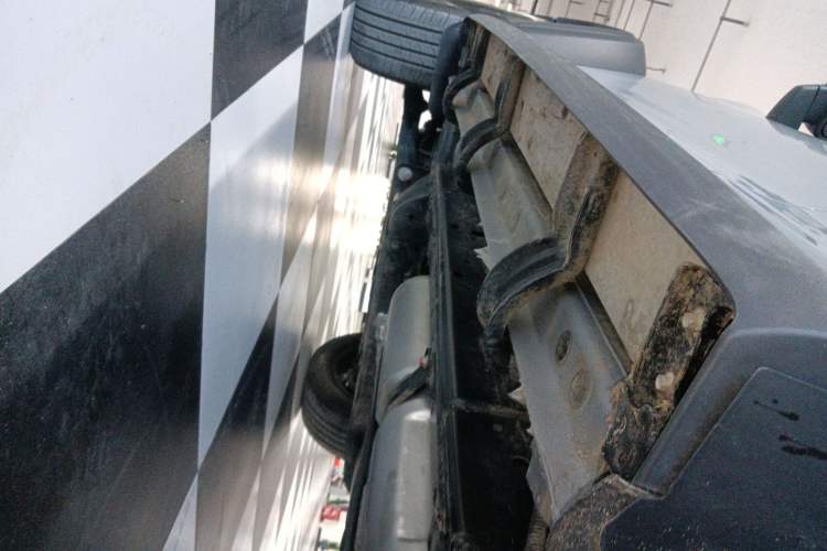 Used Tank 300 New Energy 2025 Hi4-T Left Side Sill