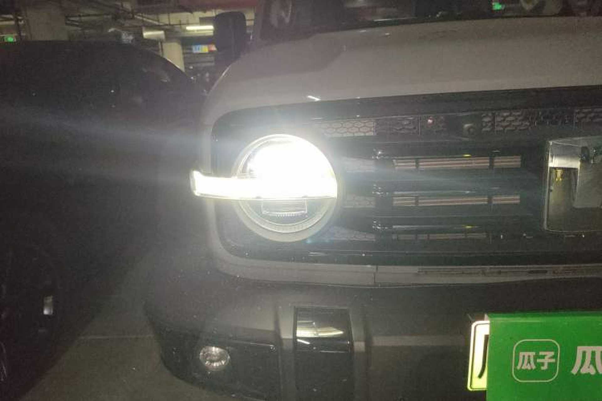Used Tank 300 New Energy 2025 Hi4-T Right Front Headlight