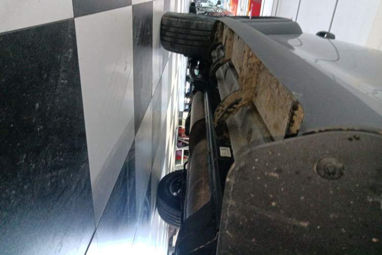 Used Tank 300 New Energy 2025 Hi4-T Right Side Sill