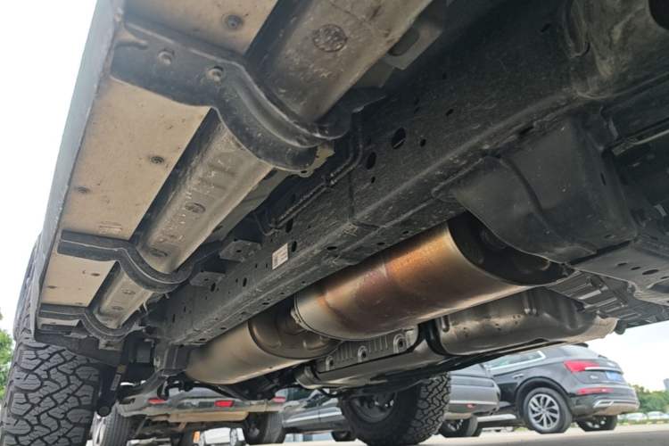 Used Tank 300 New Energy 2025 Hi4-T Right Side Sill