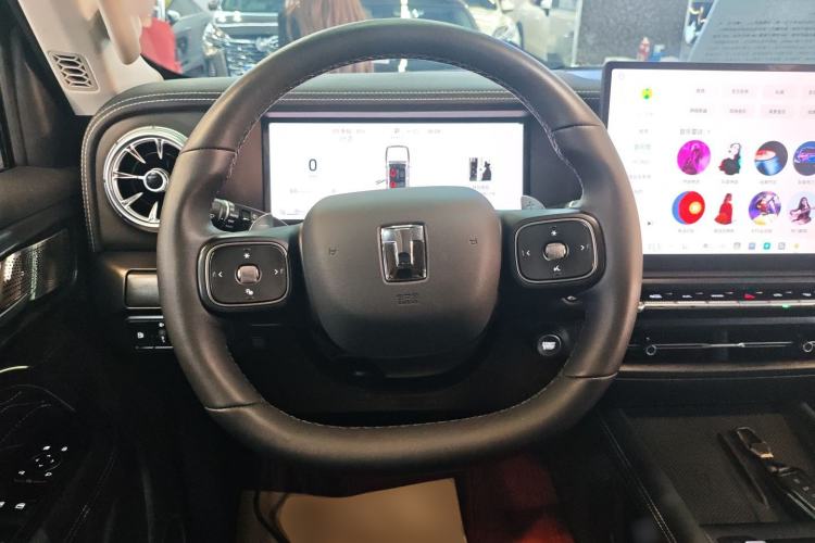 Used Tank 300 New Energy 2025 Hi4-T Steering Wheel