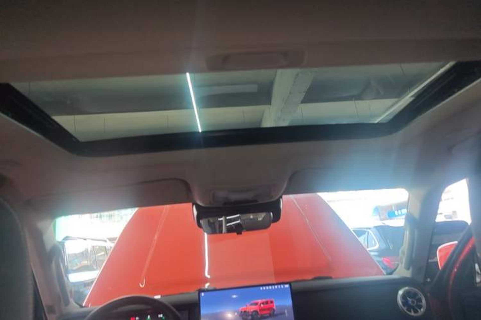 Used Tank 300 New Energy 2025 Hi4-T Headliner