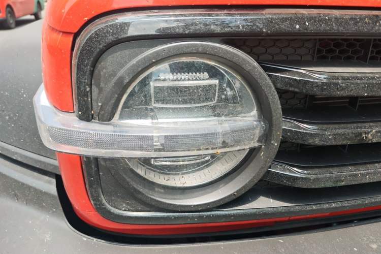 Used Tank 300 New Energy 2025 Hi4-T Right Front Headlight