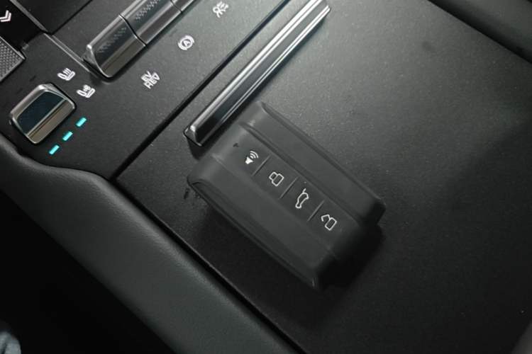 Used Tank 300 New Energy 2025 Hi4-T Vehicle Key