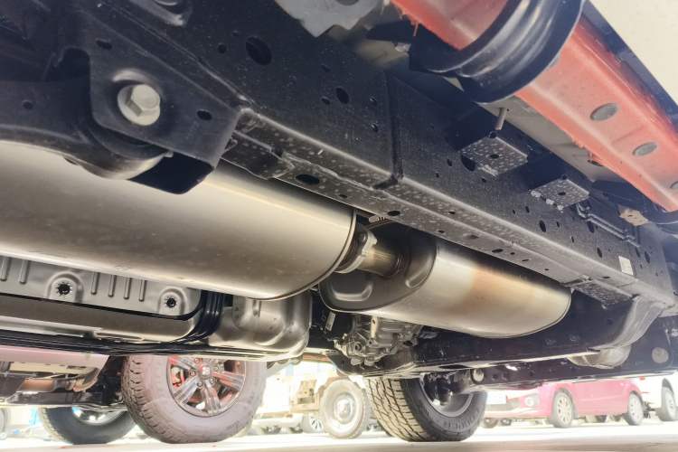 Used Tank 300 New Energy 2025 Hi4-T Chassis Rear Right