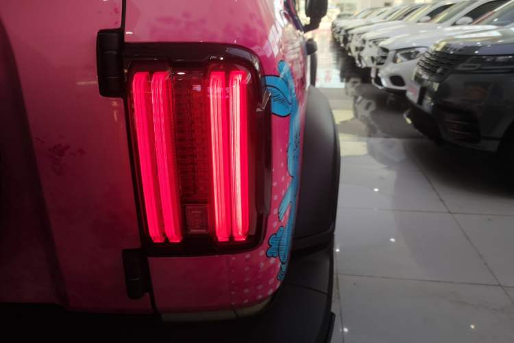 Used Tank 300 New Energy 2025 Hi4-T Right Rear Taillight