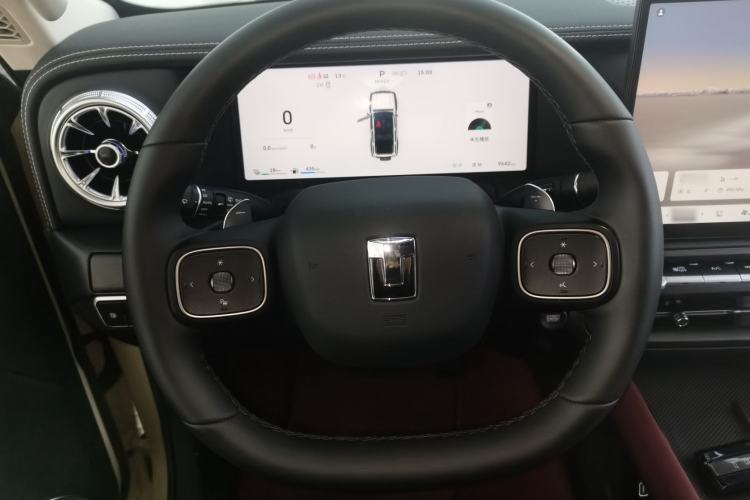 Used Tank 300 New Energy 2025 Hi4-T Steering Wheel