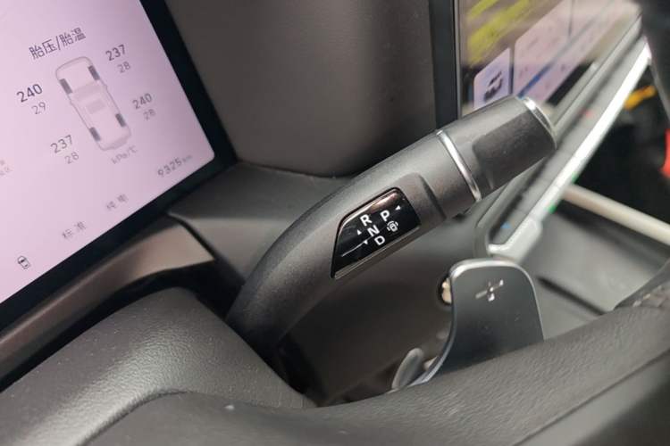 Used Tank 300 New Energy 2025 Hi4-T Gear Lever