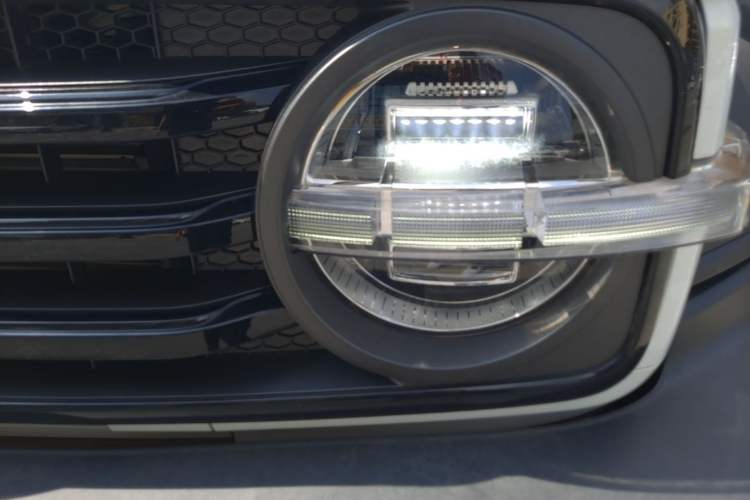 Used Tank 300 New Energy 2025 Hi4-T Left Front Headlight