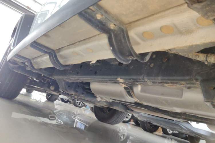 Used Tank 300 New Energy 2025 Hi4-T Left Side Sill
