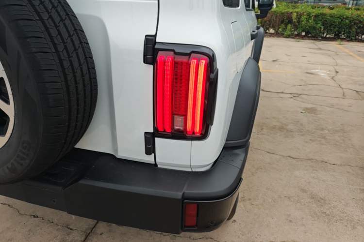Used Tank 300 New Energy 2025 Hi4-T Right Rear Taillight
