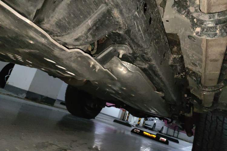 Used Tank 300 New Energy 2025 Hi4-T Chassis Front Left