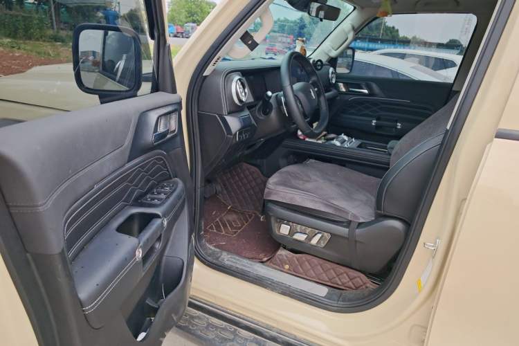 Used Tank 300 New Energy 2025 Hi4-T Driver Seat