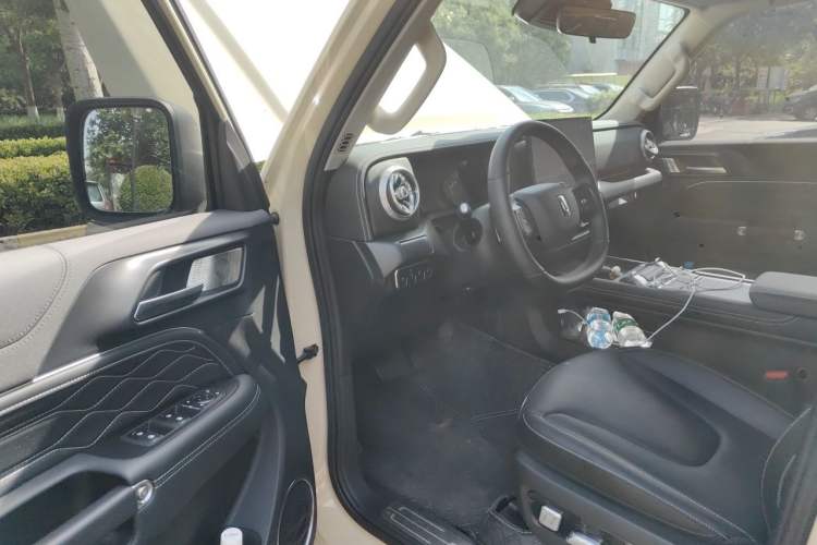 Used Tank 300 New Energy 2025 Hi4-T Driver Seat