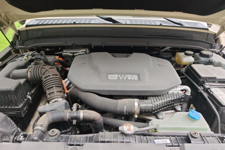 Used Tank 300 New Energy 2025 Hi4-T Engine Bay