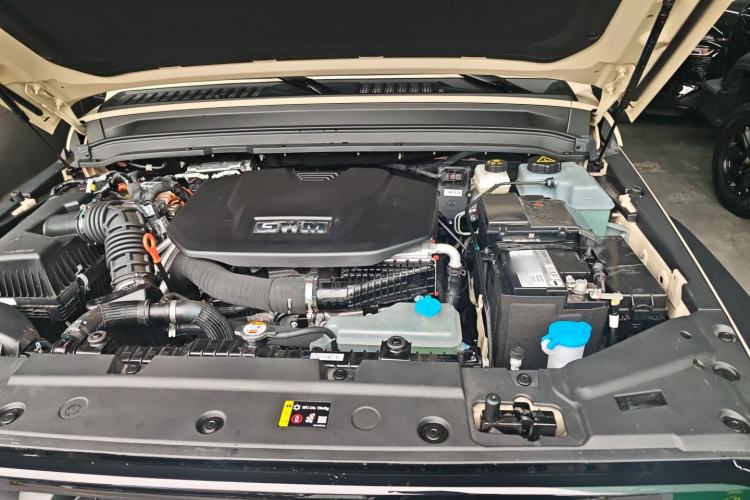 Used Tank 300 New Energy 2025 Hi4-T Engine Bay