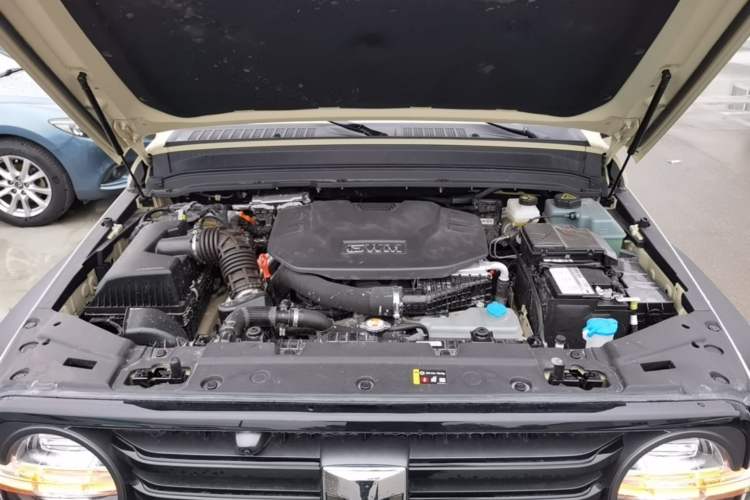 Used Tank 300 New Energy 2025 Hi4-T Engine Bay