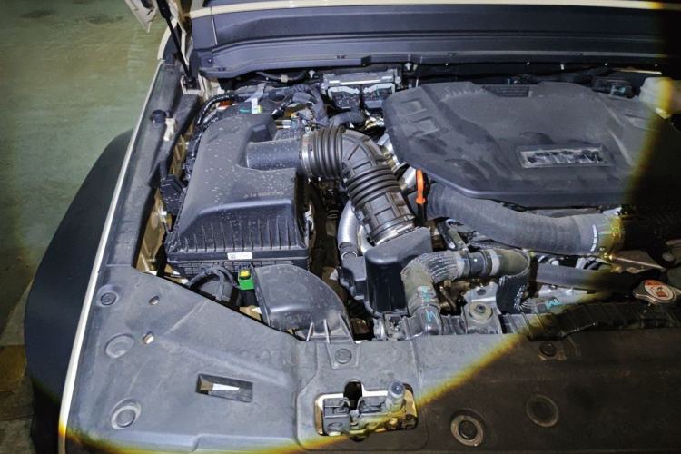 Used Tank 300 New Energy 2025 Hi4-T Engine Bay Right