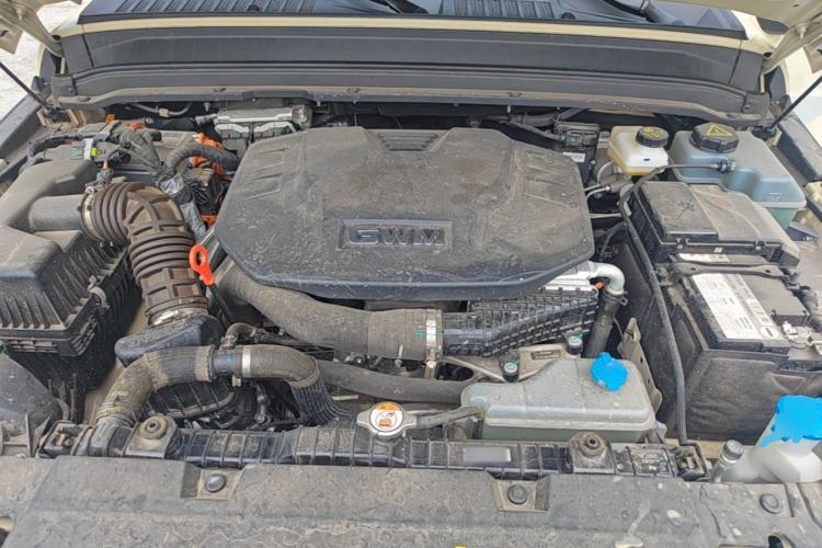 Used Tank 300 New Energy 2025 Hi4-T Engine Bay