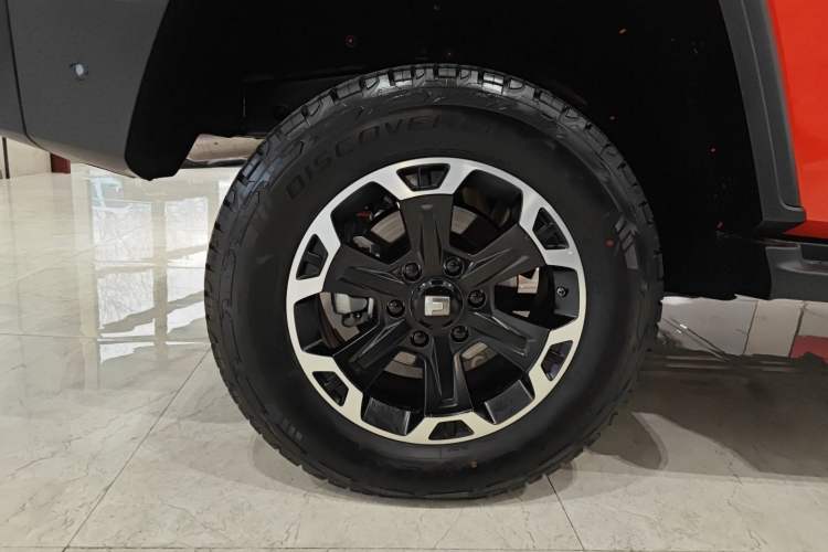 Used Tank 300 New Energy 2025 Hi4-T Exterior 8