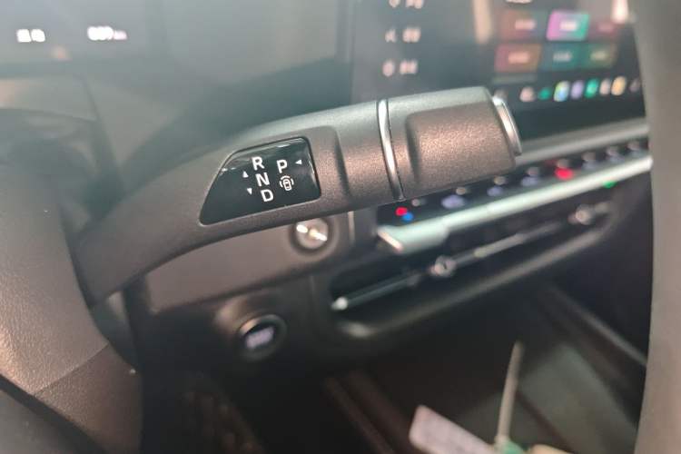 Used Tank 300 New Energy 2025 Hi4-T Gear Lever