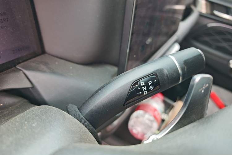 Used Tank 300 New Energy 2025 Hi4-T Gear Lever