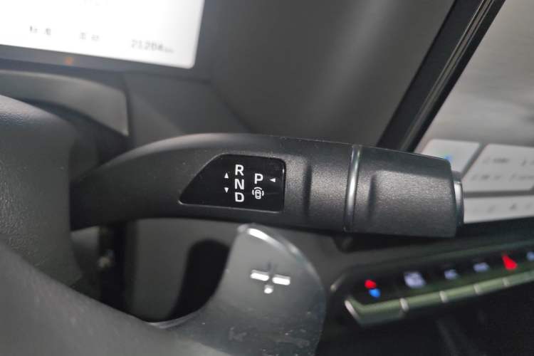 Used Tank 300 New Energy 2025 Hi4-T Gear Lever