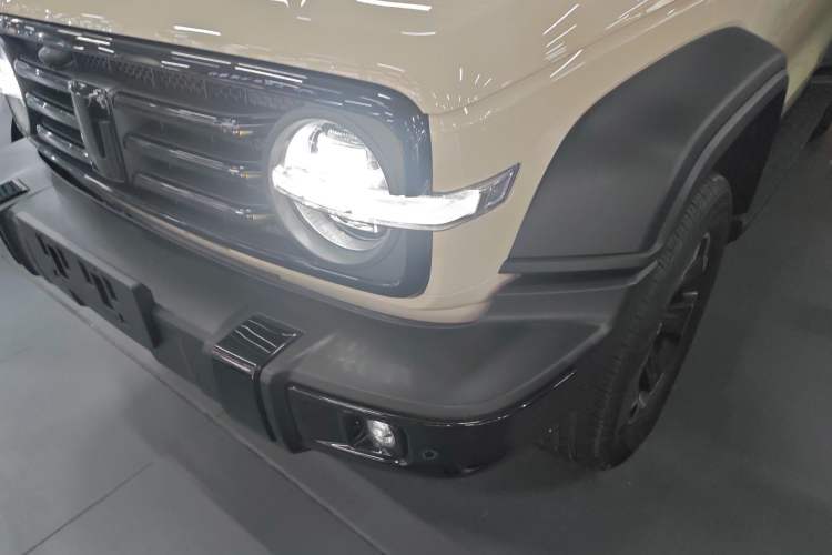 Used Tank 300 New Energy 2025 Hi4-T Left Front Headlight