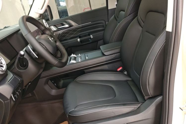 Used Tank 300 New Energy 2025 Hi4-T Left Front Seat