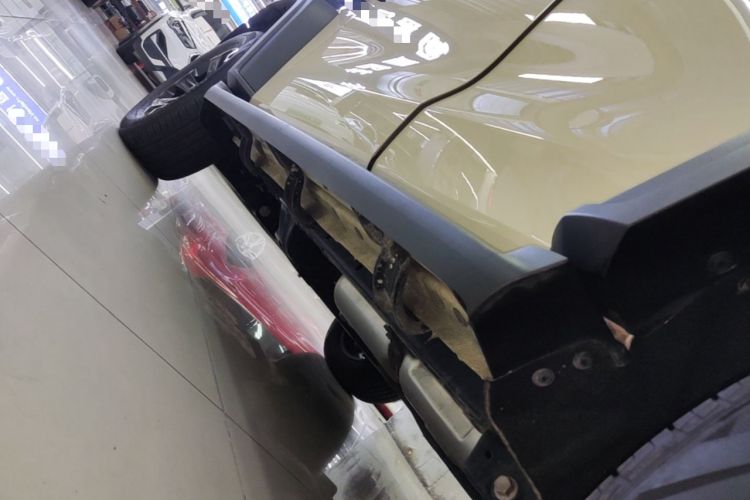 Used Tank 300 New Energy 2025 Hi4-T Left Side Sill