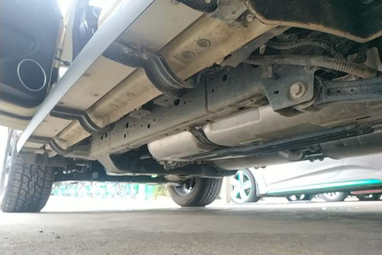 Used Tank 300 New Energy 2025 Hi4-T Left Side Sill