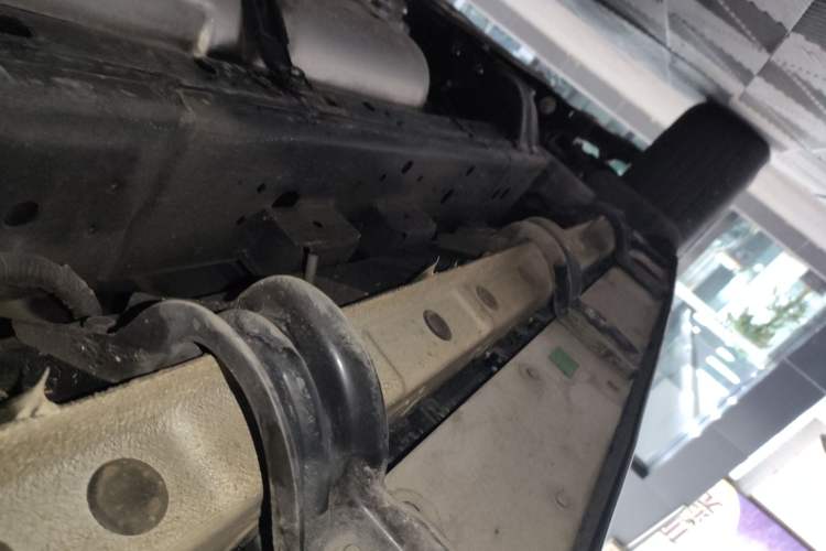Used Tank 300 New Energy 2025 Hi4-T Left Side Sill