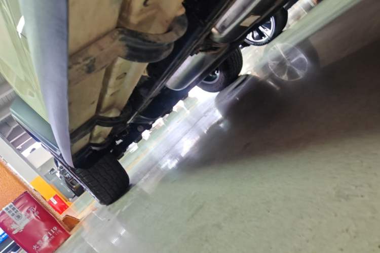 Used Tank 300 New Energy 2025 Hi4-T Left Side Sill