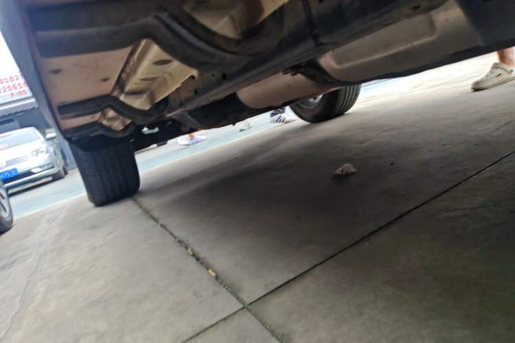 Used Tank 300 New Energy 2025 Hi4-T Left Side Sill