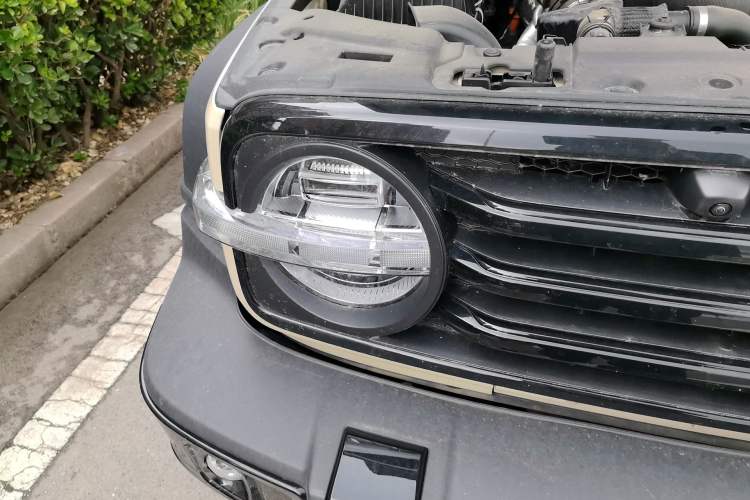 Used Tank 300 New Energy 2025 Hi4-T Right Front Headlight