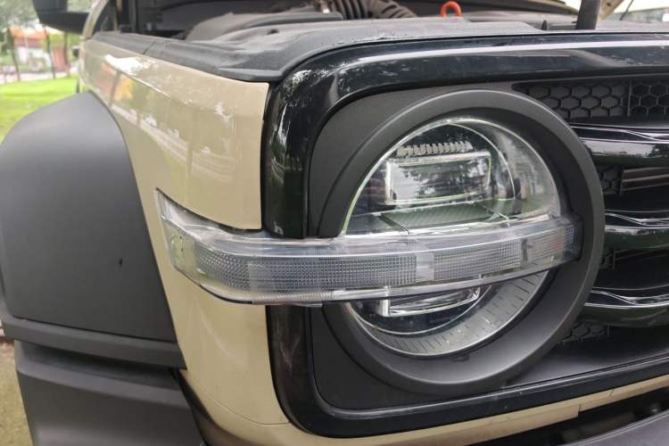 Used Tank 300 New Energy 2025 Hi4-T Right Front Headlight